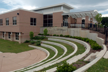 Dexter High School 2004.JPG